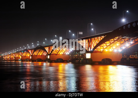 Korea Han-Fluss, SeongSan Brücke. Stockfoto