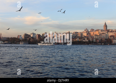 Istanbul-Blick vom Bosporus Stockfoto