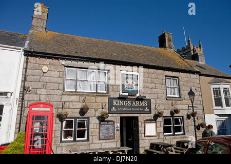 Kings Arms, einem traditionellen kornischen Pub in St nur Cornwall UK Stockfoto