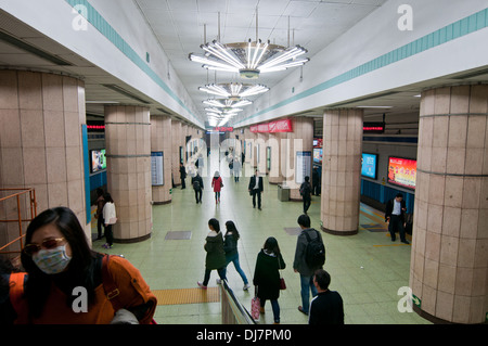 Yonghegong Lama Tempel Peking u-Bahnstation (Linie 2 und Linie 5) in Chaoyang District, Beijing, China Stockfoto