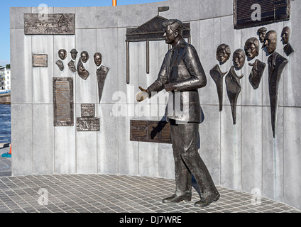 Bronzestatue von Kennedy am Kai bei New Ross, Co. Wexford, Irland Stockfoto