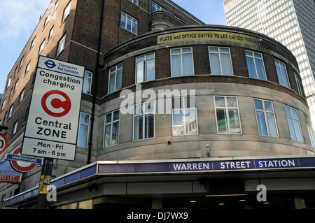 Warren Street Station von außerhalb mit Staugebühren oder kostenlos Central Zone Zeichen angrenzend, London England UK Stockfoto