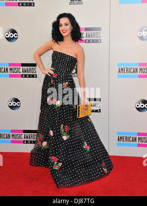 Los Angeles, Kalifornien, USA. 24. November 2013. Katy Perry besucht die 2013 American Music Awards Ankünfte im Nokia Theatre L.A. Live in Los Angeles, Kalifornien am 24. November 2013 statt. 2013-Credit: D. Long/Globe Photos/ZUMAPRESS.com/Alamy Live-Nachrichten Stockfoto