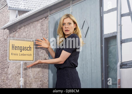 Caroline Peters bei Photocall für ARD-ZDF-Serie "Mord Mit Aussicht" Lichtwerk Studios. Hamburg, Deutschland - 20.06.2012 Stockfoto