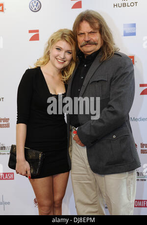 Lara Mandoki und Leslie Mandoki bei "Movie meets Media" am P1 Bar & Club. München, Deutschland - 02.07.2012 Stockfoto