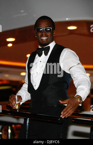 P. Diddy Alias Sean Combs feiern eine Party im P Diddy Yacht im Hafen von Cannes während der 65. Filmfestspiele von Cannes. Wo: Cannes, Frankreich bei: 22. Mai 2012 Stockfoto