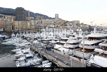 Atmosphäre während der Amber Lounge Fashion Show. Monaco, Monaco - 26.05.2012 Stockfoto