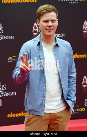 Daniel Wilken in der deutschen Erstaufführung von "Das Haus Anubis – Biodiesel der 7 Suenden" im Kino in der Kulturbrauerei-Kino. Berlin, Deutschland - 15.04.2012 Stockfoto