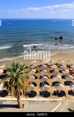 Strand von Georgioupolis auf der Nordseite von Kreta, Griechenland Stockfoto