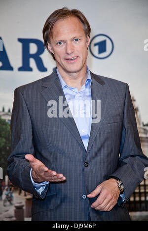 Gerhard Delling bei dem Fototermin für das deutsche TV-Programm "Olympia live" der 2012 Olympischen Spiele in London im Le Royal Meridien Hotel. Hamburg, Deutschland - 10.05.2012 Stockfoto