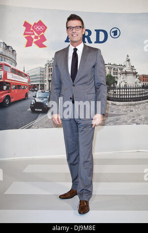 Michael Antwerpes in der Fototermin für das deutsche TV-Programm "Olympia live" der 2012 Olympischen Spiele in London im Le Royal Meridien Hotel. Hamburg, Deutschland - 10.05.2012 Stockfoto