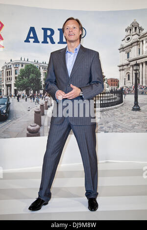 Gerhard Delling bei dem Fototermin für das deutsche TV-Programm "Olympia live" der 2012 Olympischen Spiele in London im Le Royal Meridien Hotel. Hamburg, Deutschland - 10.05.2012 Stockfoto