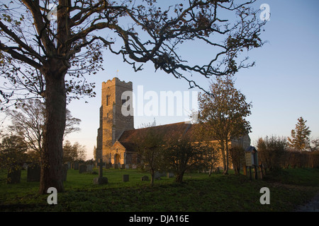 Saint John the Baptist Church im Winter Snape, Suffolk, England Stockfoto