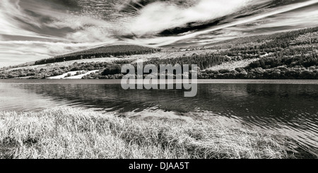 Blick über die Wanderungen Reservoir in Brecon Beacons, Wales, Großbritannien Stockfoto