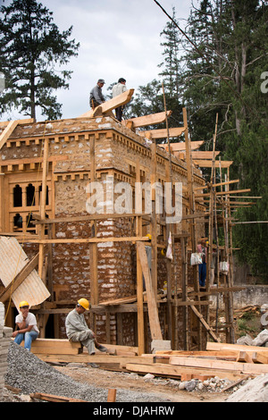 Bhutan, Wangdue Phodrang, Haus, gebaut im traditionellen Stil in Altstadt Stockfoto