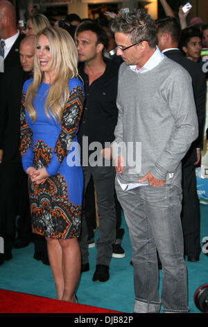 Britney Spears und Jason Trawick "X Factor" Saison zwei Premiere Screening und Handabdruck Zeremonie Graumans Chinesisches Theater Los Angeles, Kalifornien - 11.09.12 gehalten Verlobter Featuring: Britney Spears und Jason Trawick Where Verlobter: Los Angeles, Califor Stockfoto