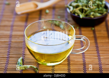 Verveine Tee auch Zitronenverbene Stockfoto