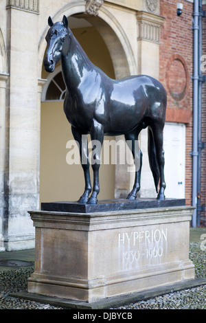 Hyperion-Statue in Newmarket, Suffolk, England Stockfoto