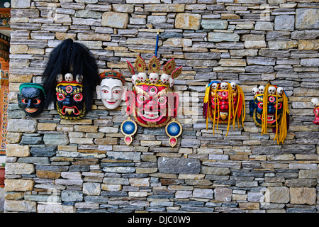 Nationalbibliothek, Archive von Bhutan, architektonischer Genuss, Wood Carver bhutanischen Masken, Gelände, kunstvolle Gemälde, Buthan zu verkaufen Stockfoto