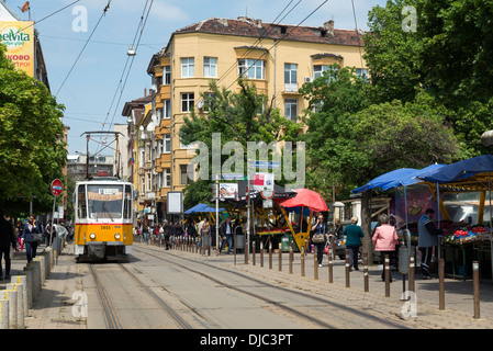 Straßenbahn auf Graf Ignatiev Straße, Sofia, Bulgarien Stockfoto