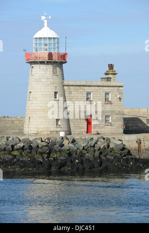 Schönen Leuchtturm in Howth (Bucht von Dublin, Irland) Stockfoto