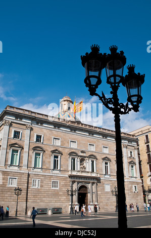 Palast der Generalitat von Katalonien - Generalitat de Catalunya auf Placa de Sant Jaume, Barcelona, Spanien Stockfoto