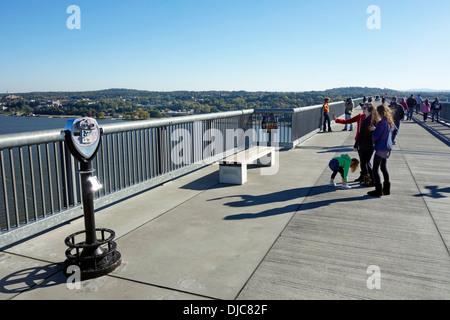 Gehweg über den Hudson river Stockfoto