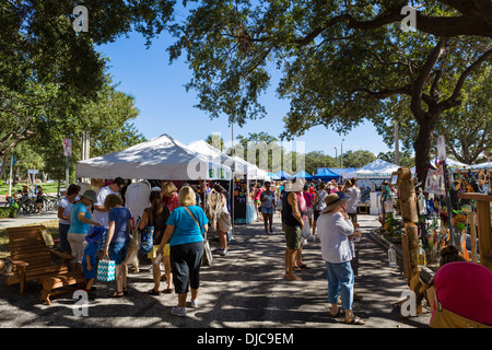 Samstag Morgen Markt, Progress Energy Park, St. Petersburg, Florida, USA Stockfoto