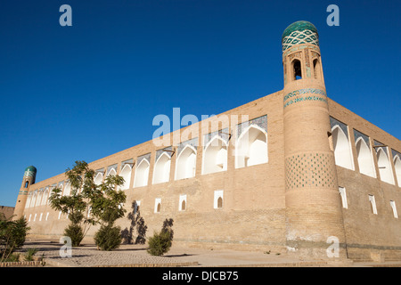 Orient Star Hotel, ehemals Mohammed Amin Khan Madrasah, Ichan Kala, Chiwa, Usbekistan Stockfoto