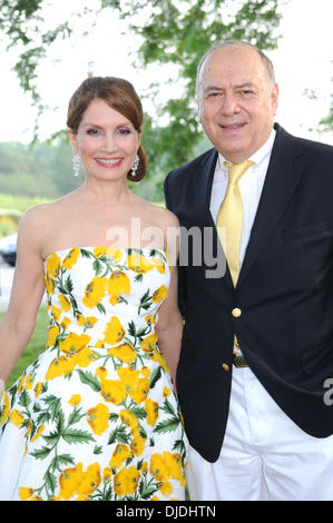 Jean Shafiroff und Ehemann Martin D. Shafiroff Southampton Krankenhaus 54. Annual Summer Party Southampton, New York - 04.08.12 Stockfoto