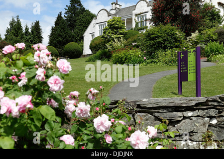 Brockhole Gärten und Besucherzentrum in den Lake District National Park, Cumbria, England, UK Stockfoto