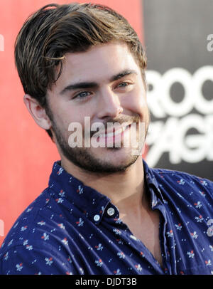 Zac Efron Premiere von Warner Bros Pictures "Rock Of Ages" bei Graumans Chinese Theatre - Ankünfte Hollywood, Kalifornien - 08.06.12 mit: Zac Efron wo: USA bei: 8. Juni 2012 Stockfoto