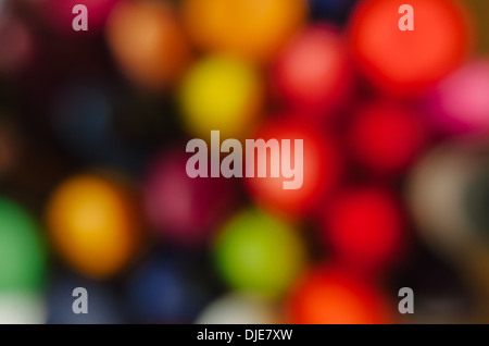 Farbtupfer aus dem Fokus Buntstifte. Stockfoto