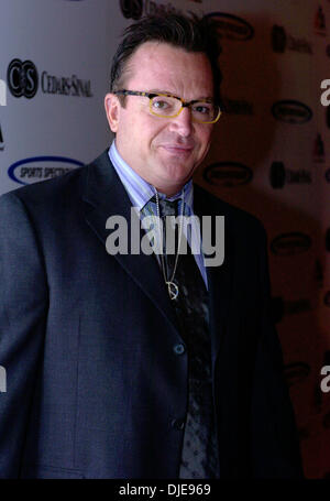 27. Juni 2004; Los Angeles, Kalifornien, USA; TOM ARNOLD ist geehrt, bei der 19. jährliche Cedars-Sinai Medical Center Sport spektakulär. Stockfoto