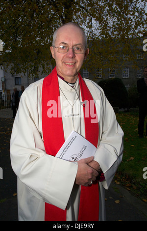 Erzbischof von Canterbury ist in der St. Petrocs Kirche, wie er seine Tour von Cornwall mit einem Besuch in Bodmin vollendet Stockfoto