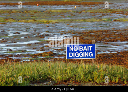 Kein Köder Graben Zeichen Fluss Yar Mündung Yarmouth Isle Of Wight Hampshire England Stockfoto