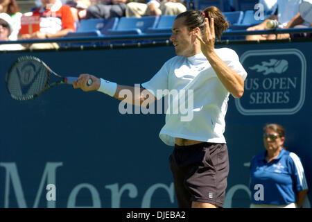 18. Juli 2004; Los Angeles, Kalifornien, USA; TOMMY HAAS Niederlagen Fellow deutschen Nicolas Kiefer (7: 6, 8-6, 6: 4) in den 80.000 Mercedes Benz Cup-Finale an der UCLA-Tennis-Stadion statt. Stockfoto