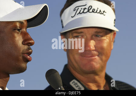 Sep 02, 2004; Monteray, CA, USA; Sechs Teams, bestehend aus einem Mitglied der Champions Tour und ein junior Kandidat, beteiligte sich an der Dasani Champions Challenge auf Pebble Beach Golf Links. 0,000 spendeten Champions Tour Elementnamen Kapitel von The First Tee ernannt. Stockfoto