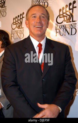 Sep 28, 2004; New York, NY, USA; GARY CARTER von der New York Mets beim 19. jährlichen großen Sport-Legende Abendessen im Waldorf Astoria in New York City. Stockfoto