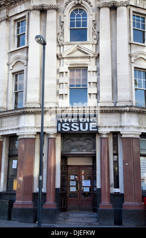 Big Issue Büro in Vauxhall - London-UK Stockfoto