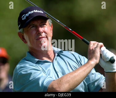 17. Oktober 2004; San Antonio, TEXAS, USA;  HALE IRWIN Uhren eine Fahrt auf der Vorderseite am Oak Hills Sonntagnachmittag Stockfoto