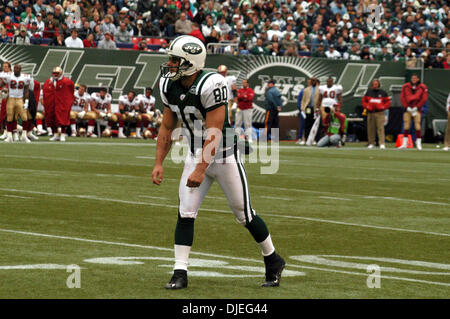 17. Oktober 2004; New York, NY, USA; NFL-Football: NY Jets Vs San Francisco 49 ERS im riesigen Stadion in New York. Jets gewannen das Spiel 22-14. Stockfoto