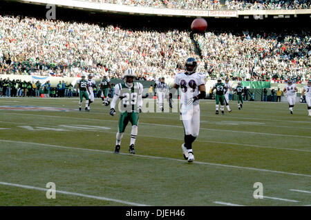 14. November 2004; New York, NY, USA; NFL Football - NY Jets Vs Baltimore Ravens auf riesigen Stadion in New York City. Raben, gewann das Spiel mit 20-17 Stockfoto