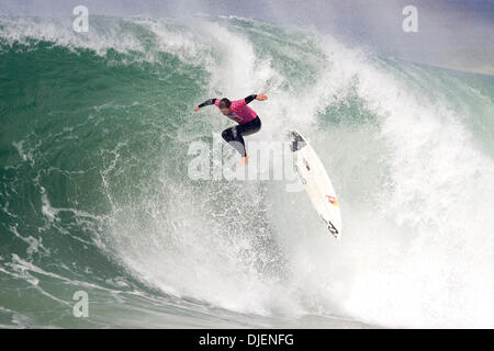 Sep 22, 2007 - La Graviere, Hossegor, Frankreich - ASP Weltmeister Hawaiian ANDY IRONS auf der Quiksilver Pro statt in Hossegor in Frankreich. Eisen, verlor gegen ein Wildcard-Surfer in seine Öffnung Hitze in Runde eins aber dann prallte zurück mit einem emphatischen Sieg in Runde zwei über eine weitere Platzhalter, diesmal Michel Bourez aus Tahiti. (Kredit-Bild: © Kelly Cestari/ASP-bedeckten Bilder/ZUMA Stockfoto