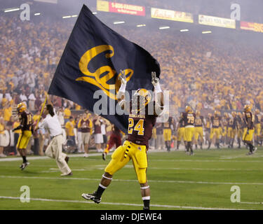 27. Oktober 2007 - Tempe, AZ... Keegan Hering #24 von der Arizona State Sun Devils vor dem Spiel gegen die California Golden Bears im Sun Devil Stadium in Tempe, Arizona. Max Simbron/CSM... Die Sonne-Teufel besiegt die Golden Bears 31-20 (Credit-Bild: © Max Simbron/Cal Sport Media) Stockfoto