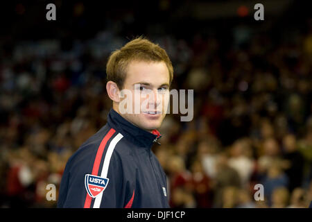 2. Dezember 2007 statt - Portland, Oregon, USA - ANDY RODDICK (USA) 2007 Davis-Cup-Finale am Memorial Coliseum in Portland, Oregon. USA gegen Russland 4: 1. (Kredit-Bild: © Susan Mullane/ZUMA Press) Stockfoto