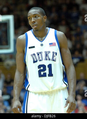 27. Februar 2008 - Durham, North Carolina, USA - NCAA College Basketball: Duke Bluedevils (21) DEMARCUS NELSON als Duke Bluedevils besiegte der Georgia Tech Yellow Jackets mit einem Endstand von 71-58 als spielten sie im Cameron Indoor Stadium befindet sich in Durham.  (Kredit-Bild: © Jason Moore/ZUMA Press) Stockfoto