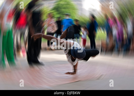 Break Dancer auf der Londoner South Bank Stockfoto