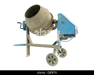 Old dirty Betonmischer isoliert auf weiss Stockfoto