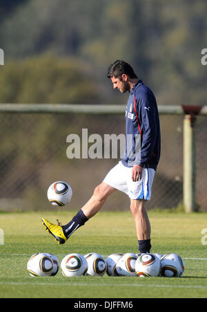 9. Juni 2010 - Pretoria, South Africa - VINCENZO IAQUINTA während der Trainingseinheit am Southdown College in Irene, südlich von Pretoria (Credit-Bild: © Luca Ghidoni/ZUMApress.com) Stockfoto